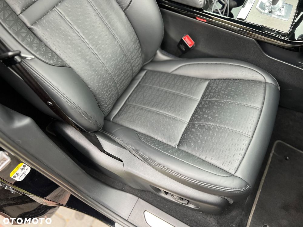 Land Rover Range Rover Evoque P200 R-Dynamic HSE - 30