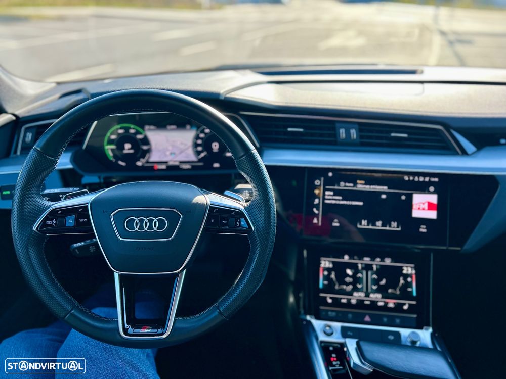 Audi e-tron 50 quattro S line - 15