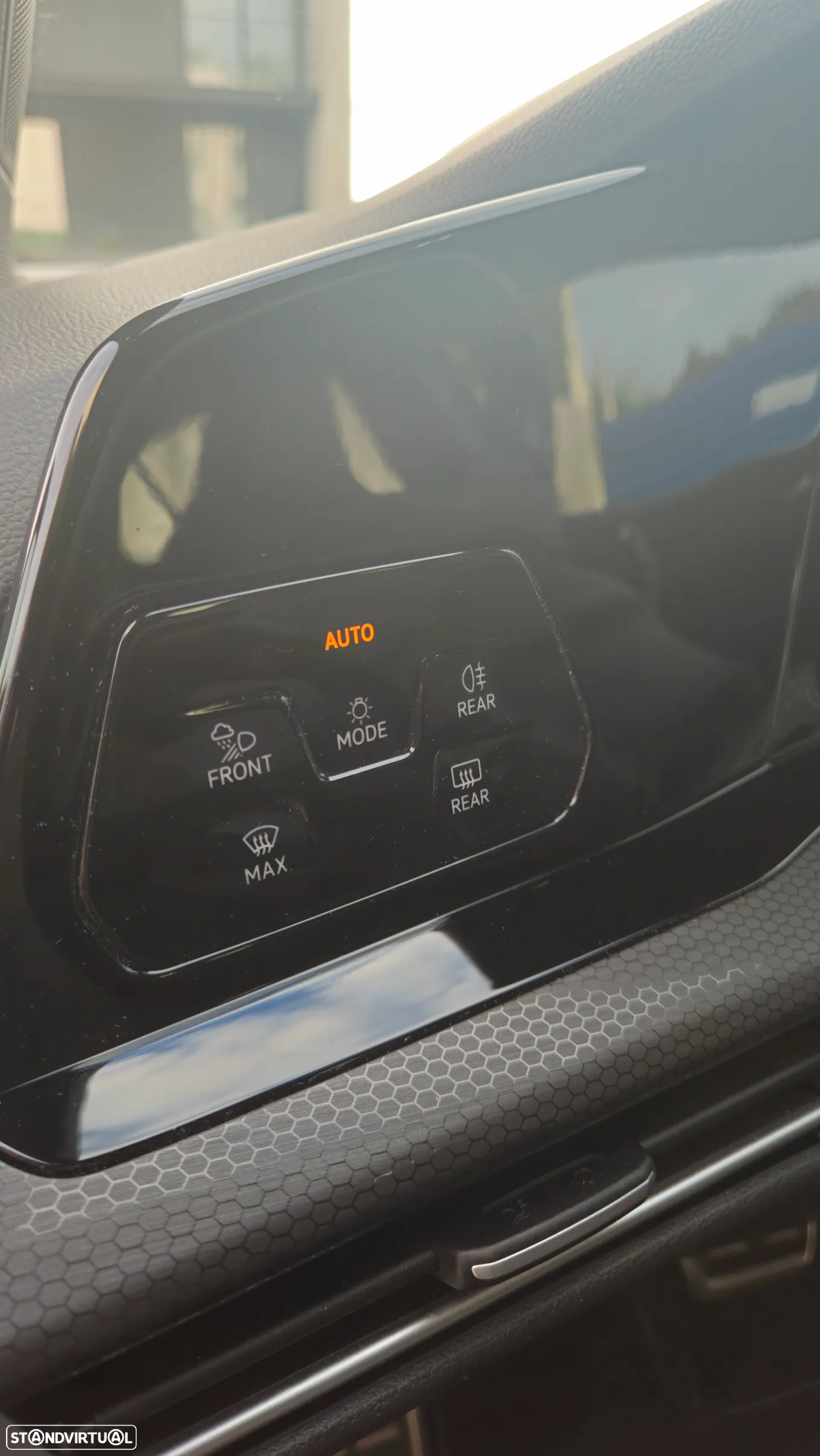 VW Golf 1.4 TSI GTE DSG - 19