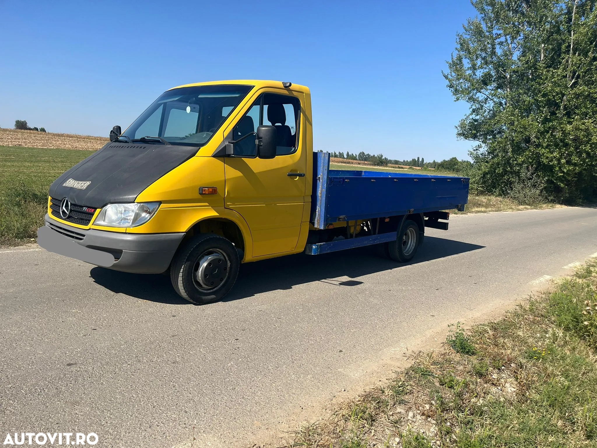Mercedes-Benz Sprinter - 4