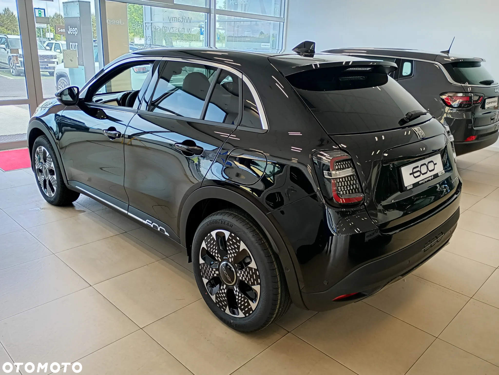 Fiat 600 1.2 Turbo Hybrid La Prima eDCT - 4