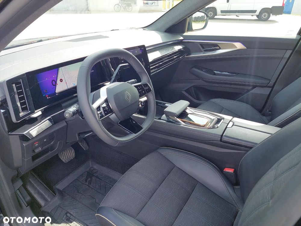 Renault Austral Mild Hybrid 160 Automatik Iconic - 9