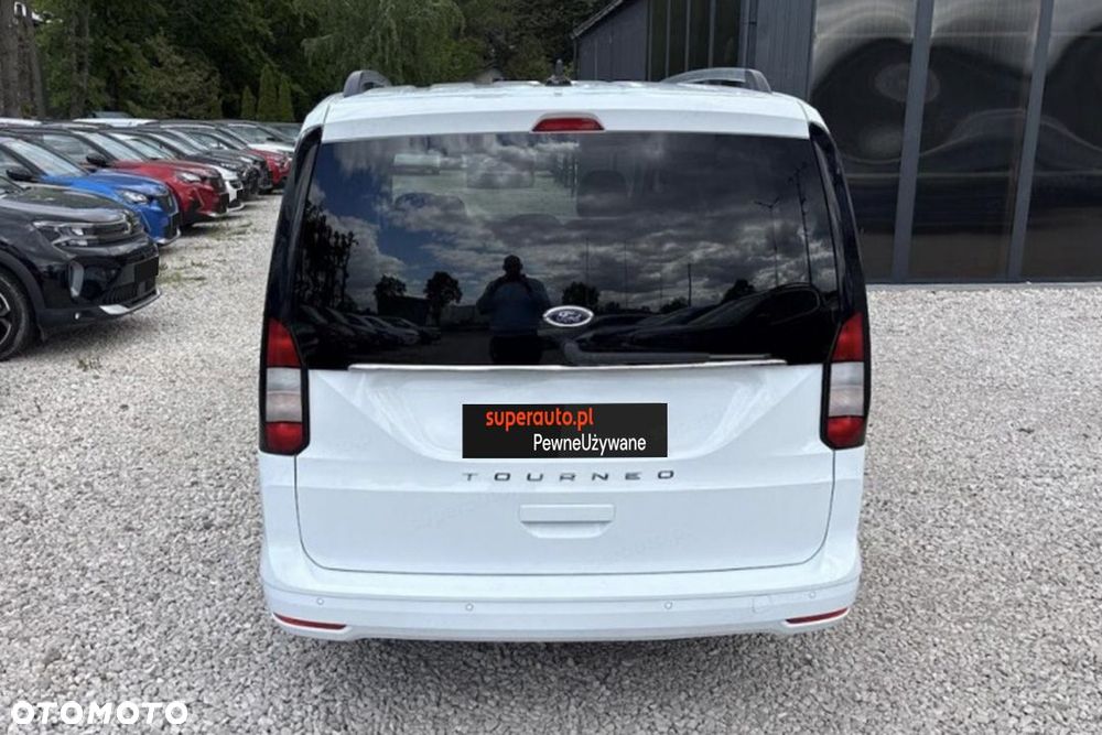 Ford Tourneo Connect Grand - 8