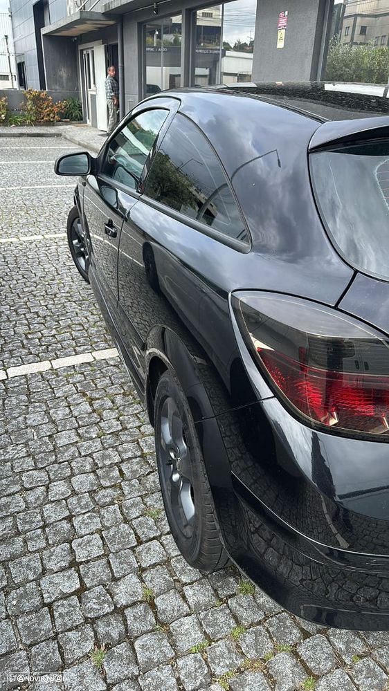 Opel Astra GTC 1.9 CDTI - 5