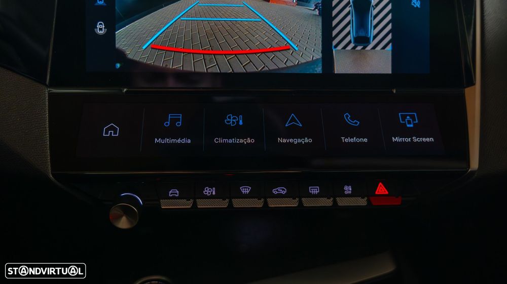 Peugeot 408 1.2 PureTech Allure EAT8 - 13