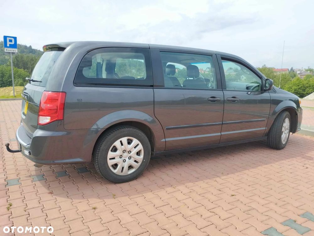 Dodge Grand Caravan - 7