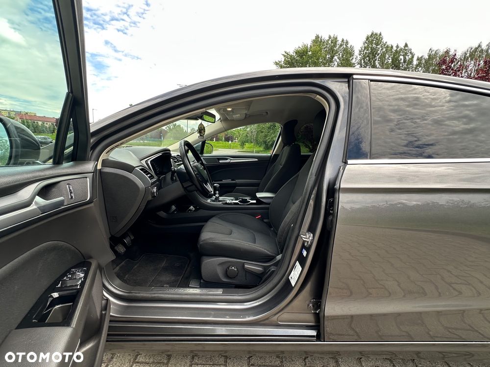 Ford Mondeo 2.0 TDCi Titanium - 28