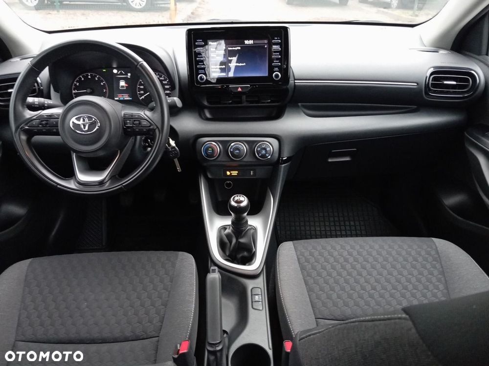 Toyota Yaris 1.0 Comfort - 3