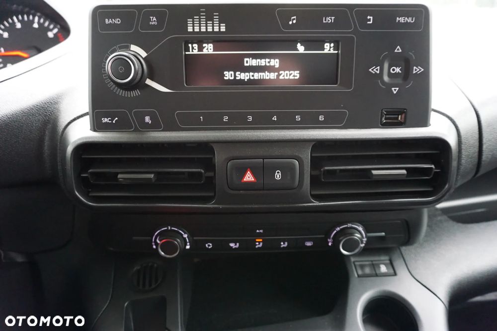 Peugeot PARTNER - 16