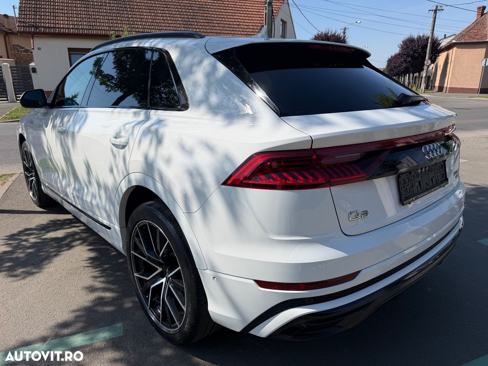 Audi Q8 - 4