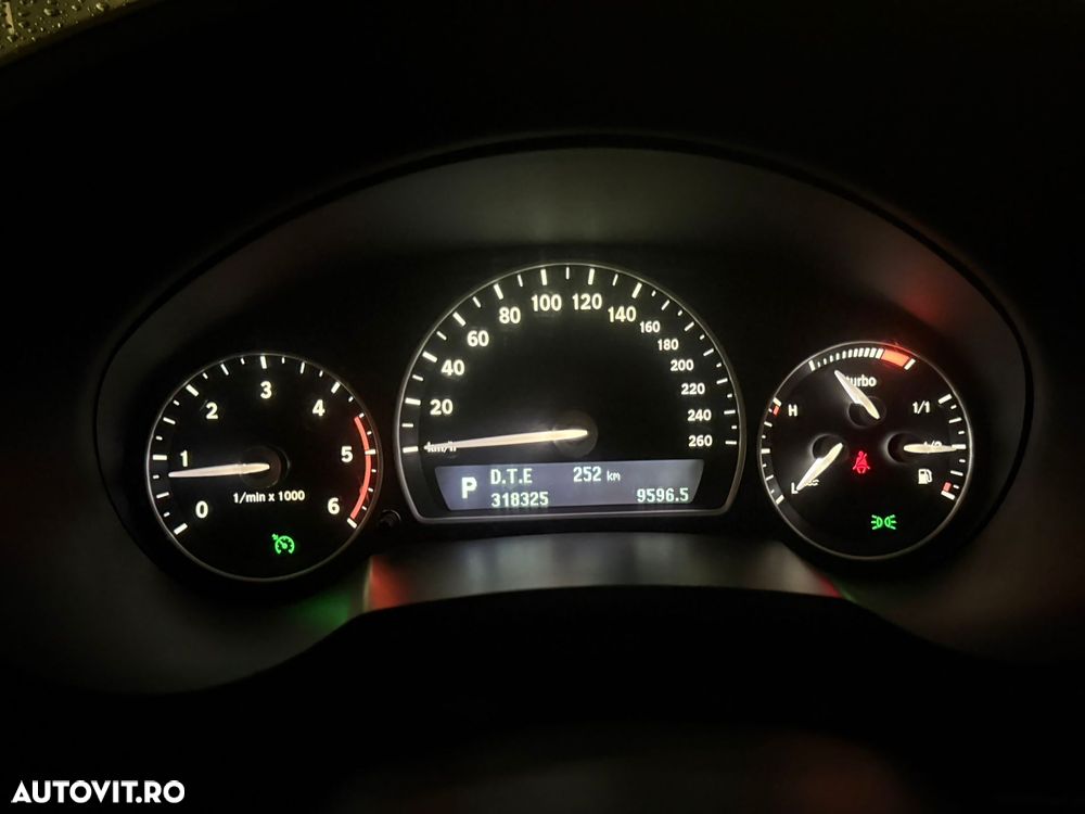 Saab 9-3 1.9BTiDS PF Vector Sport Aut - 10