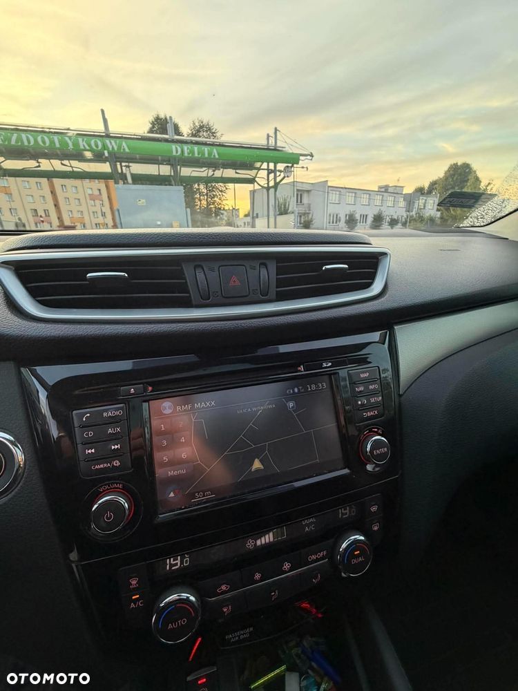 Nissan Qashqai 1.6 DIG-T Tekna - 13
