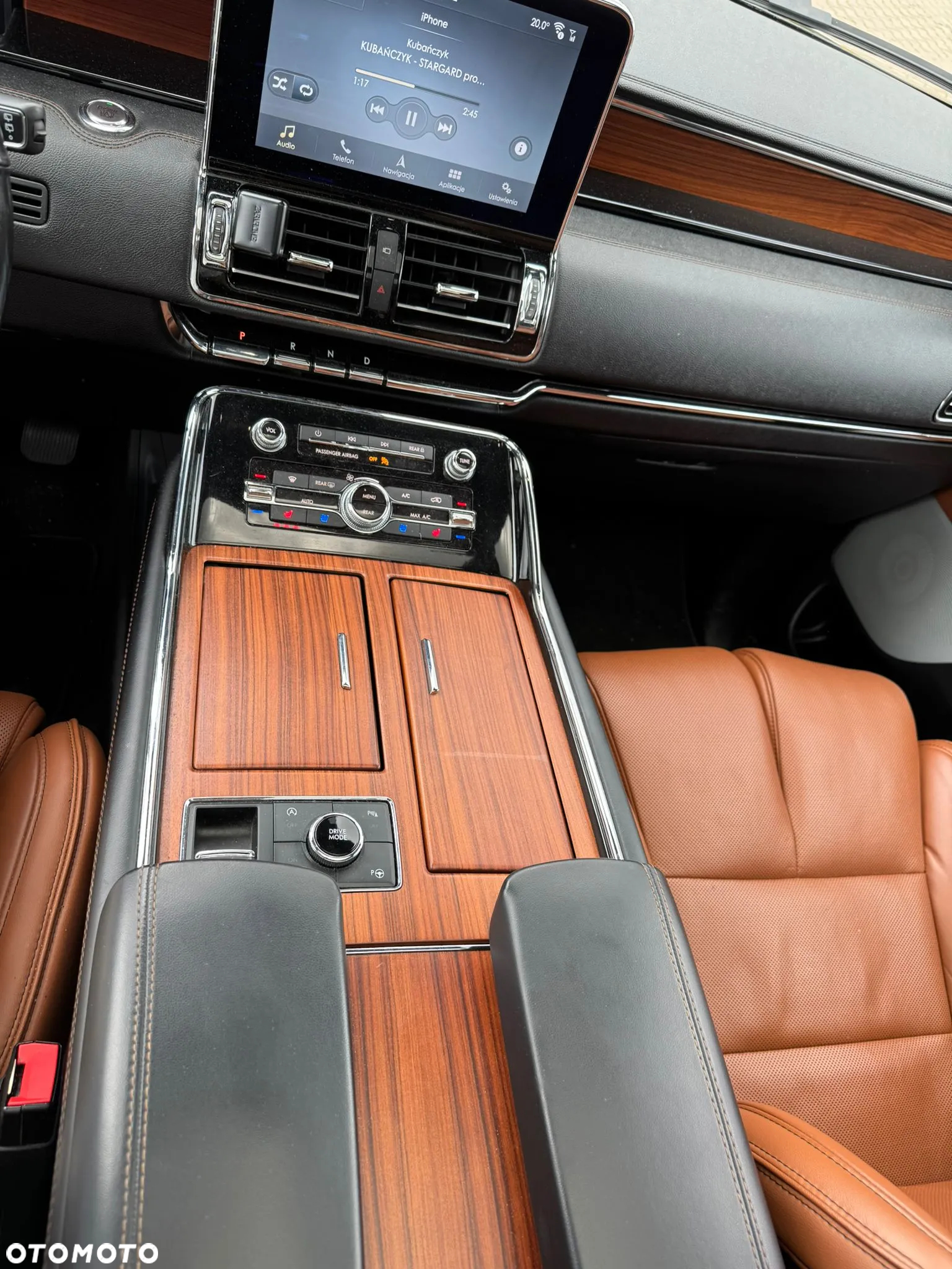 Lincoln Navigator - 22