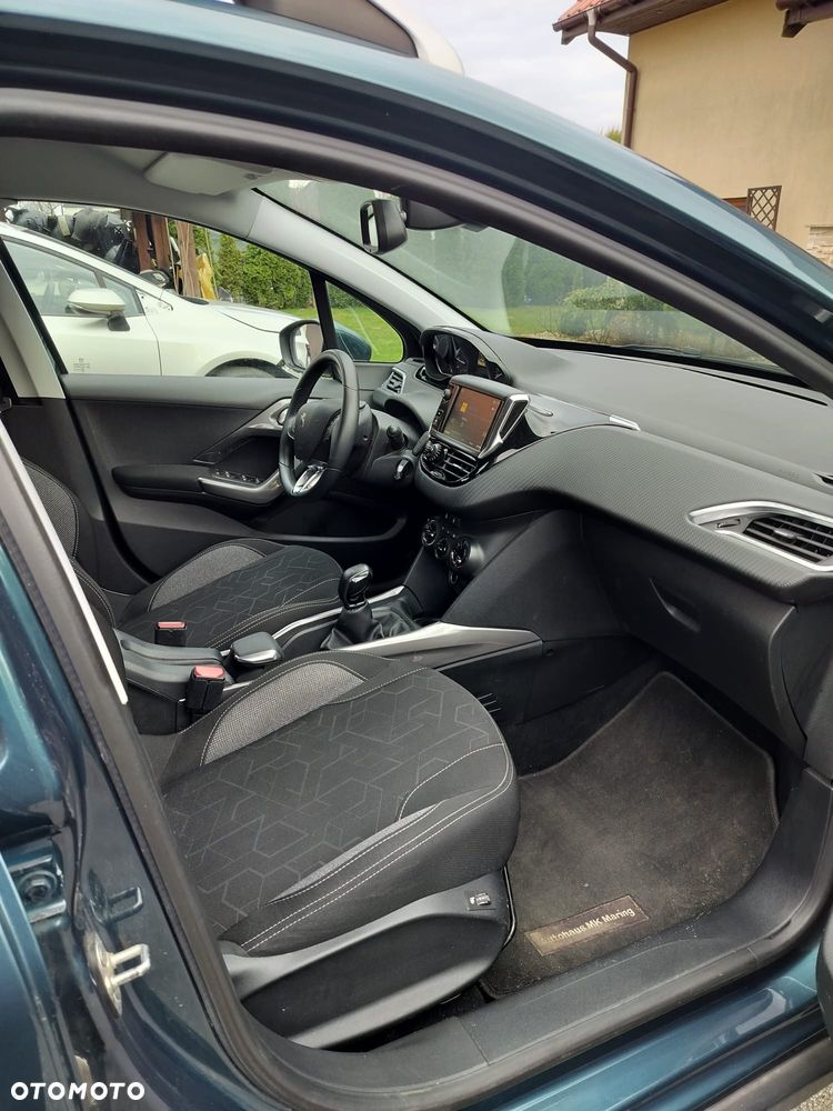 Peugeot 2008 PureTech 82 Active - 5