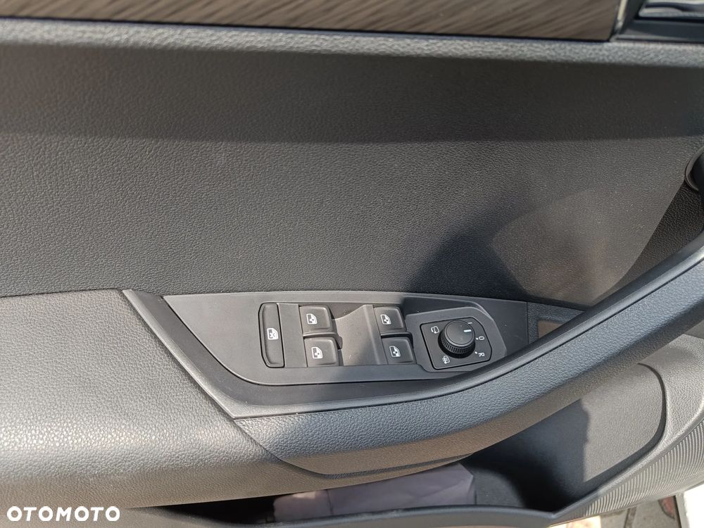 Skoda Karoq 1.5 TSI ACT Selection DSG - 19