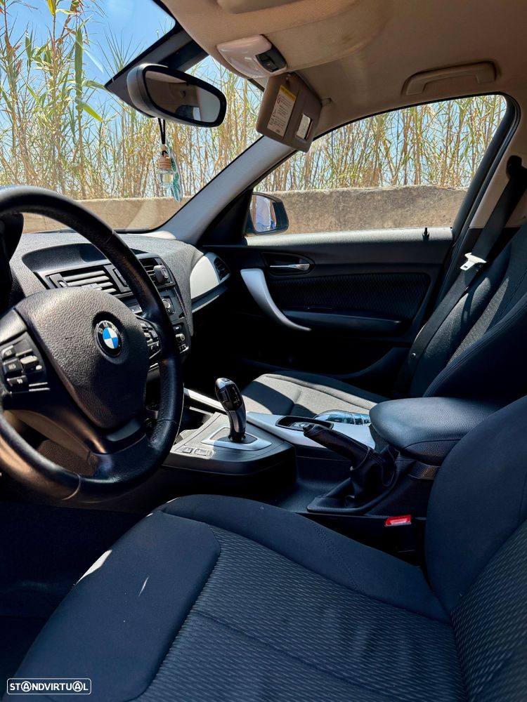 BMW 116 d Aut. Sport Line - 6