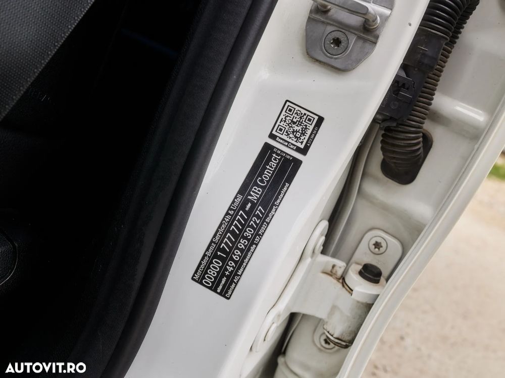 Mercedes-Benz E 220 CDI 7G-TRONIC Avantgarde - 35
