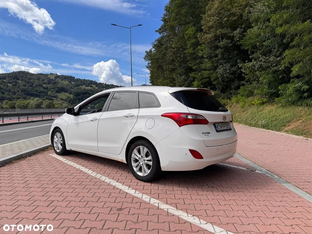 Hyundai i30 1.6 CRDi Comfort - 2