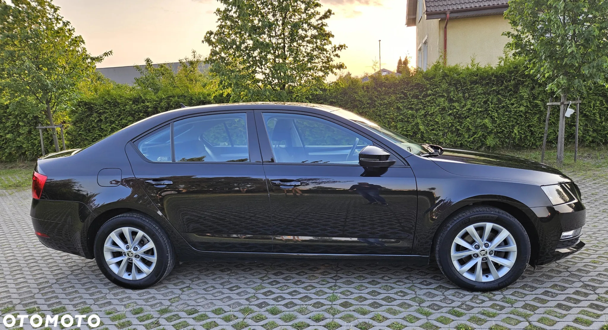 Skoda Octavia 1.5 TSI ACT Ambition - 4