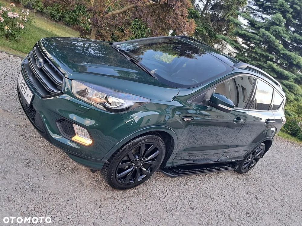 Ford Kuga 1.5 EcoBoost 2x4 ST-Line - 3