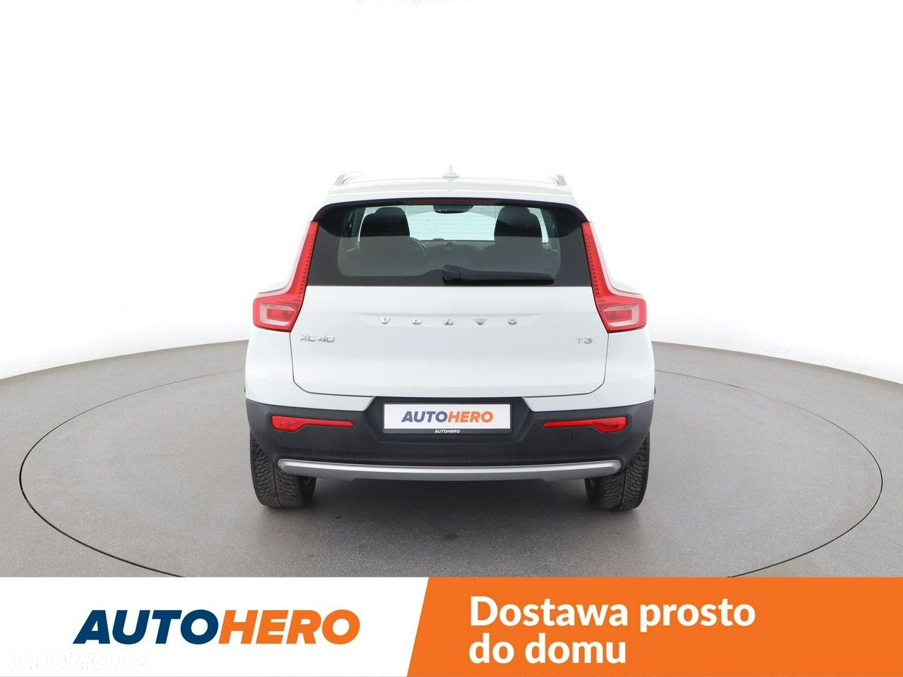 Volvo XC 40 T3 Momentum Pro - 6