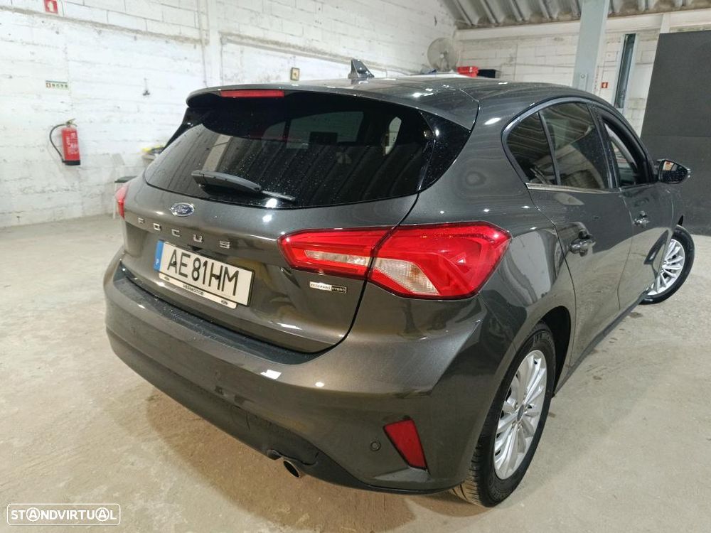 Ford Focus 1.0 EcoBoost MHEV Titanium - 3