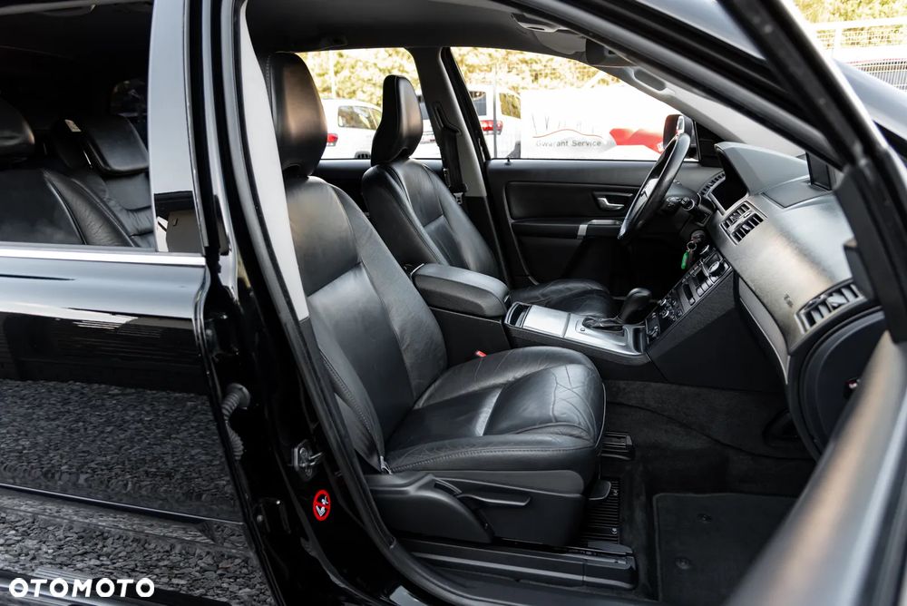 Volvo XC 90 D5 AWD Geartonic Executive - 26