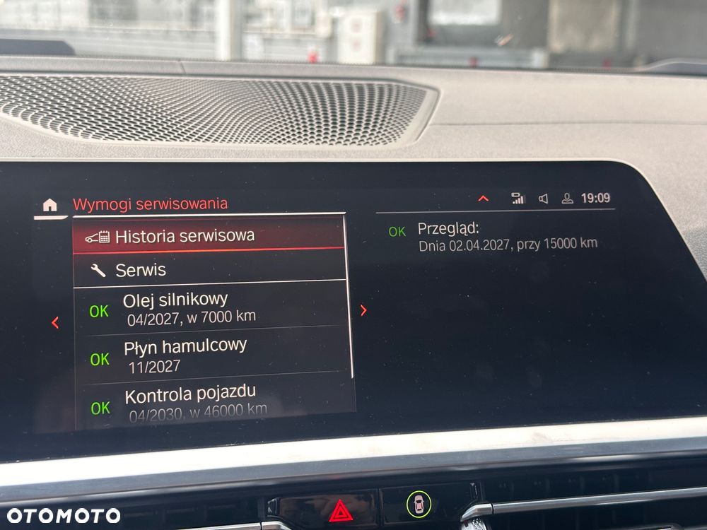 BMW Seria 3 330i xDrive M Sport - 31