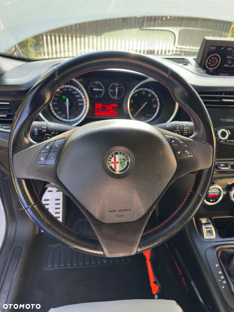 Alfa Romeo Giulietta 1.4 TB MultiAir Distinctive TCT - 15