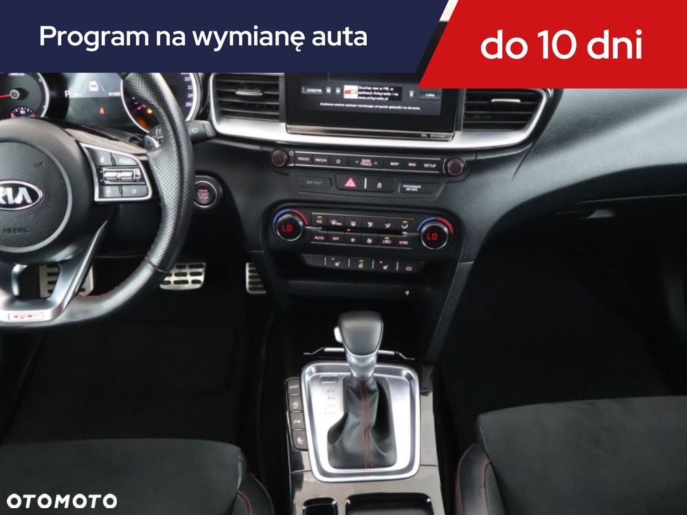 Kia ProCeed - 14
