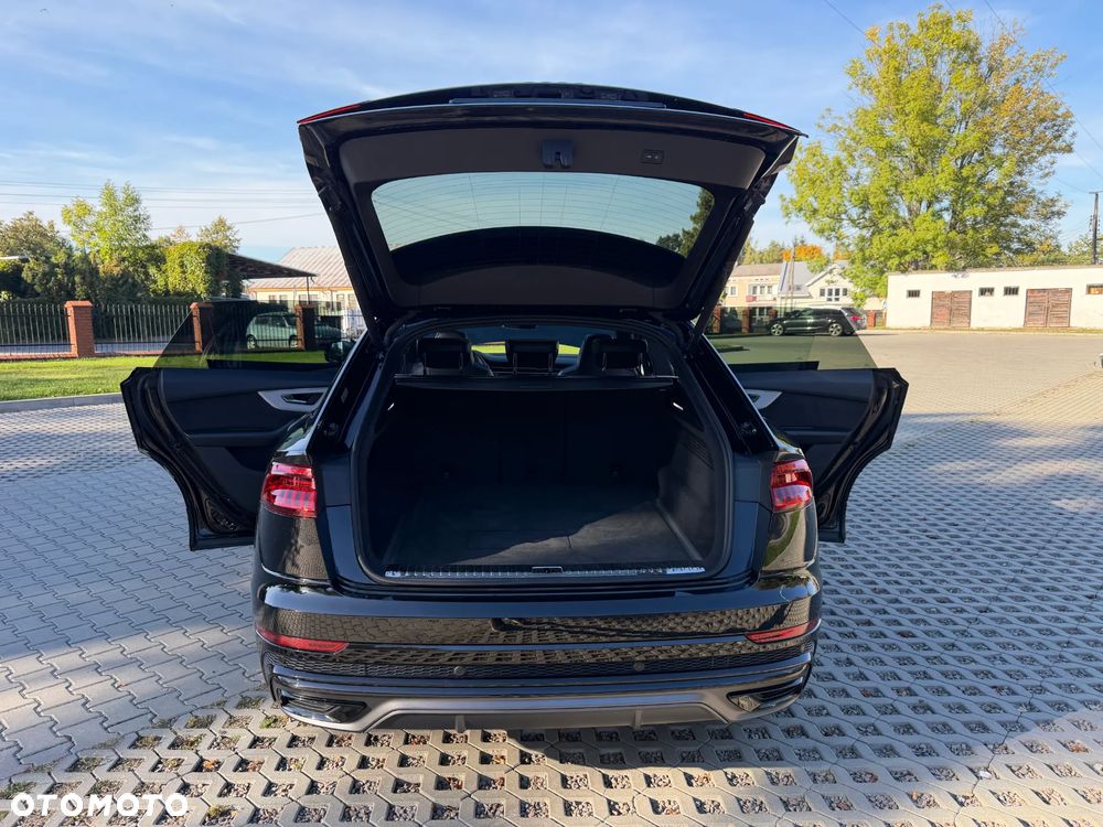 Audi Q8 60 TFSI e Quattro Tiptronic - 32