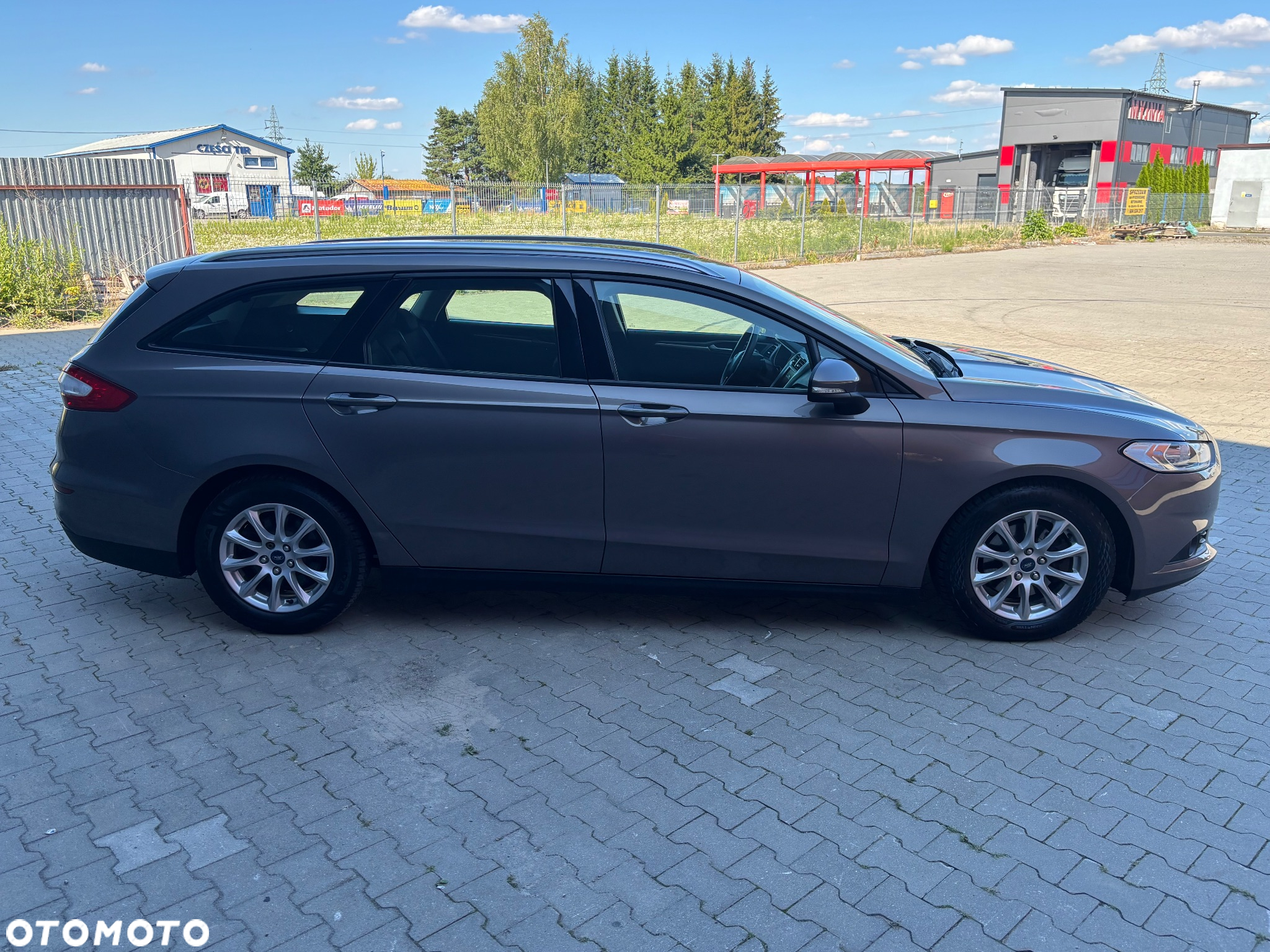 Ford Mondeo 1.6 TDCi Ambiente Plus - 9