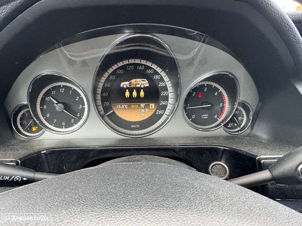 Mercedes-Benz E 250 CDi Elegance BlueEfficiency Auto. - 8