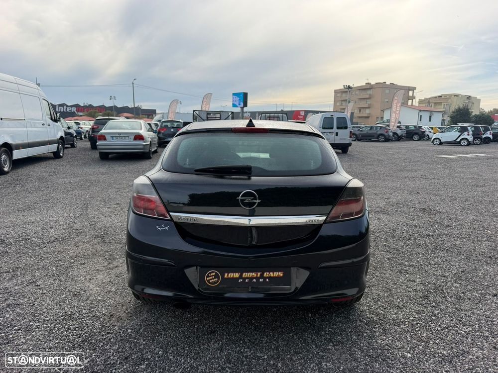 Opel Astra GTC 1.7 CDTi - 9