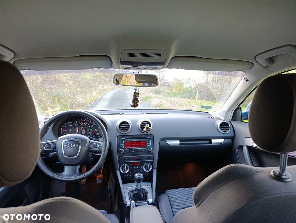 Audi A3 Sportback 1.9 TDI DPF e - 10