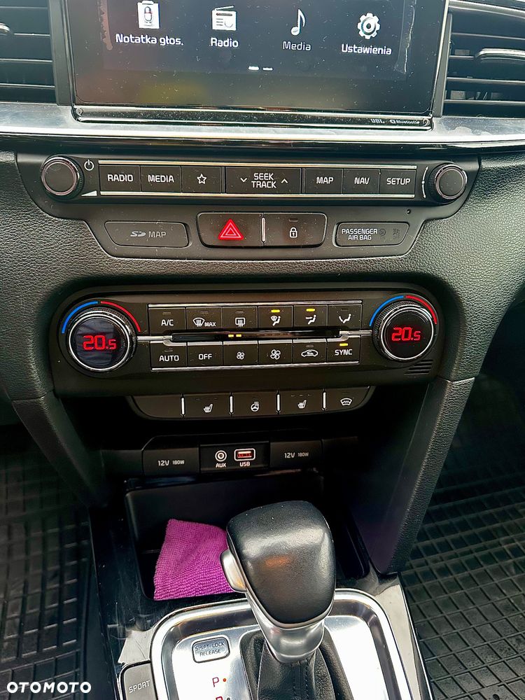 Kia Ceed 1.4 T-GDI L Business Line DCT - 27