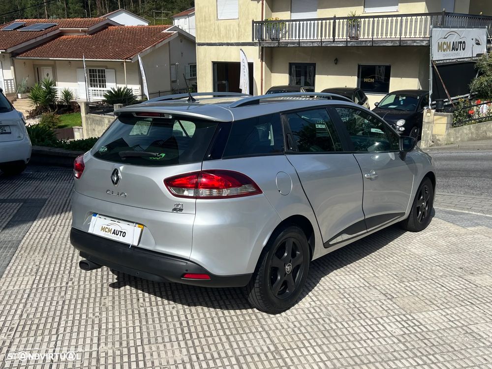 Renault Clio Sport Tourer - 6