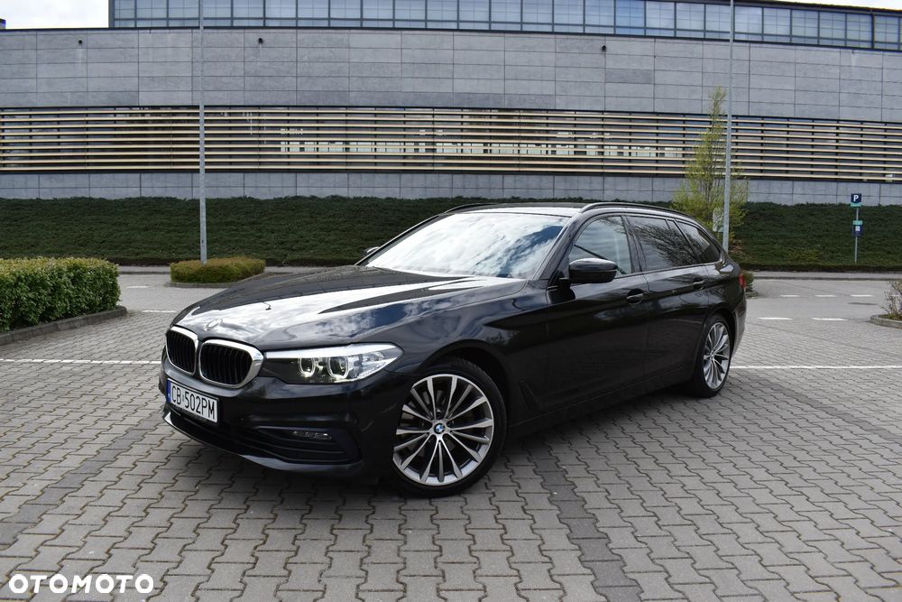 BMW Seria 5 518d Sport Line sport - 8