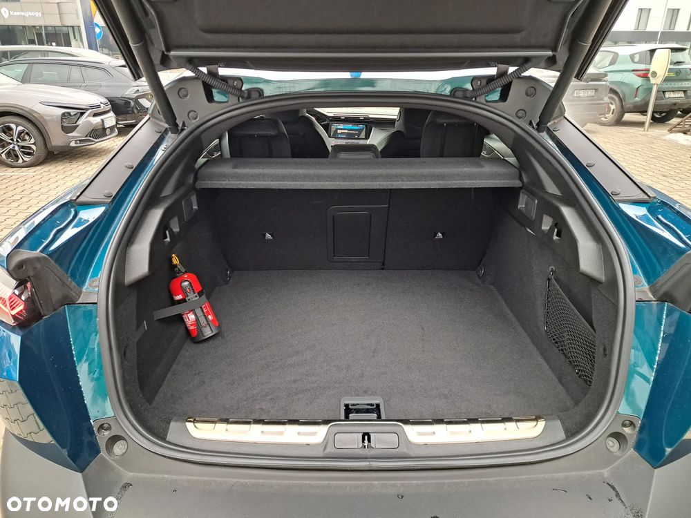 Peugeot 408 1.6 Plug-In Hybrid 180 GT EAT8 - 18