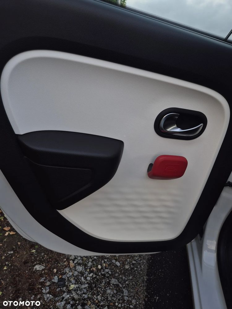 Renault Twingo SCe 70 Start&Stop Intens - 11