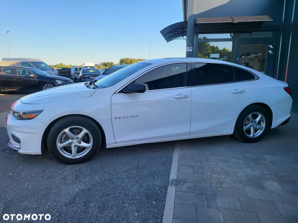 Chevrolet Malibu - 35