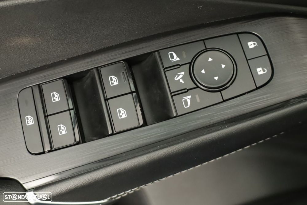 Nissan Qashqai 1.3 DIG-T N-Connecta - 20