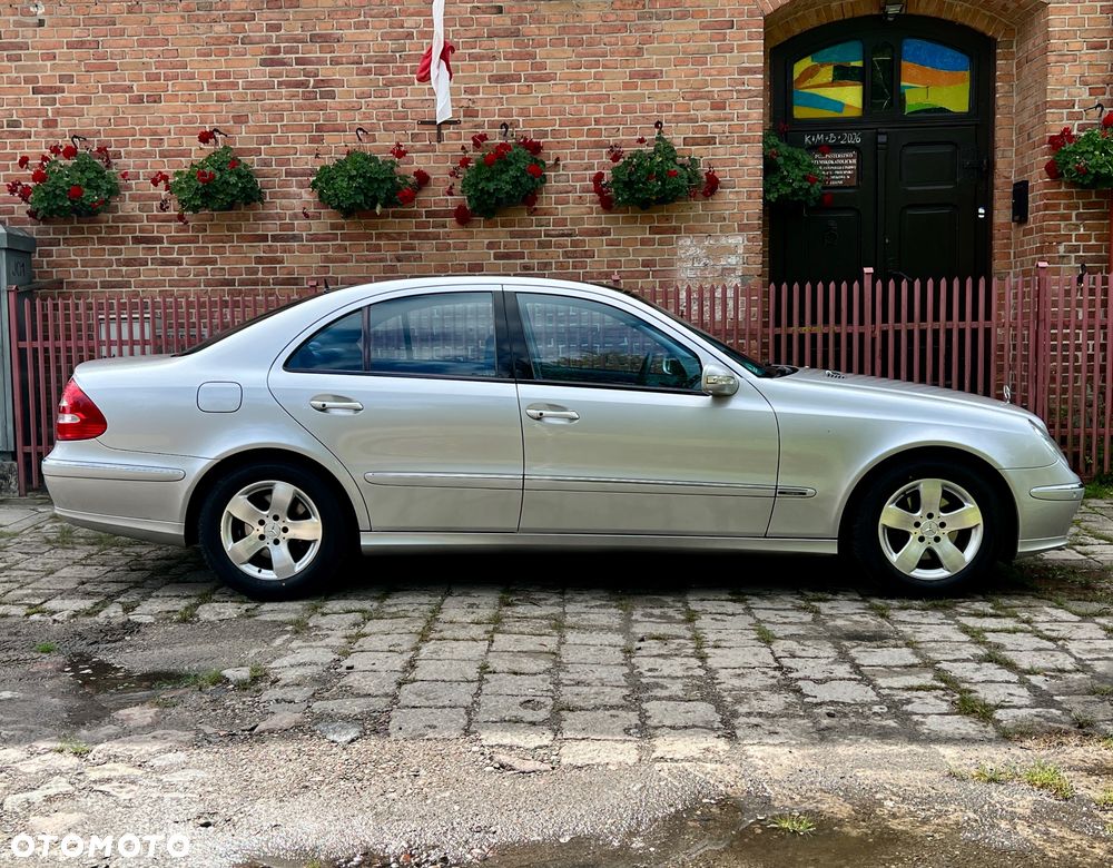 Mercedes-Benz Klasa E - 6