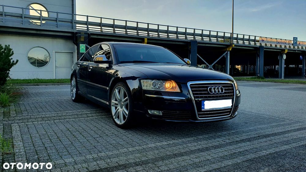 Audi A8 4.2 TDI Quattro - 1