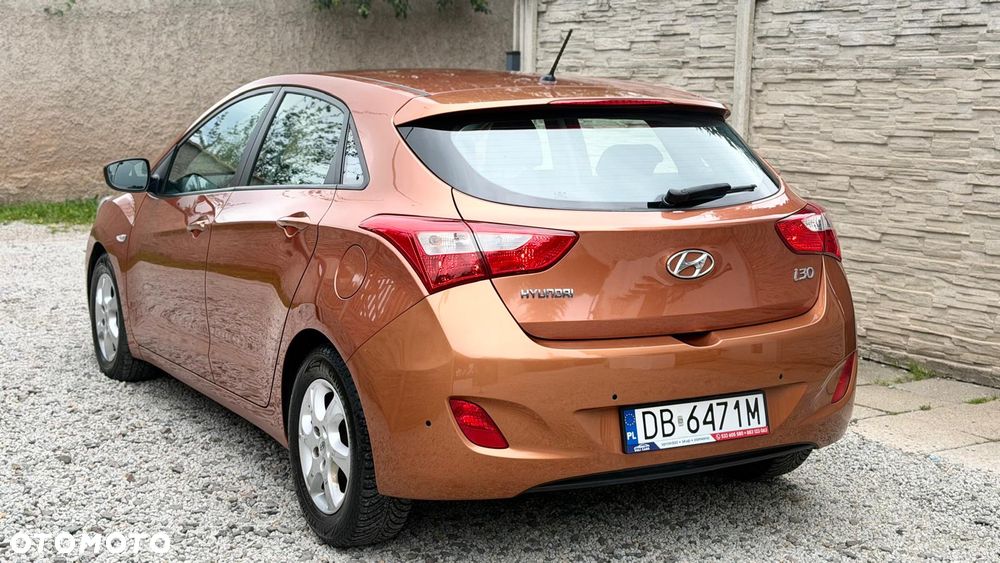 Hyundai i30 1.6 CRDI Passion Plus - 21