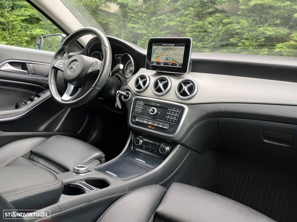 Mercedes-Benz GLA 180 (CDI) d 7G-DCT Urban - 1