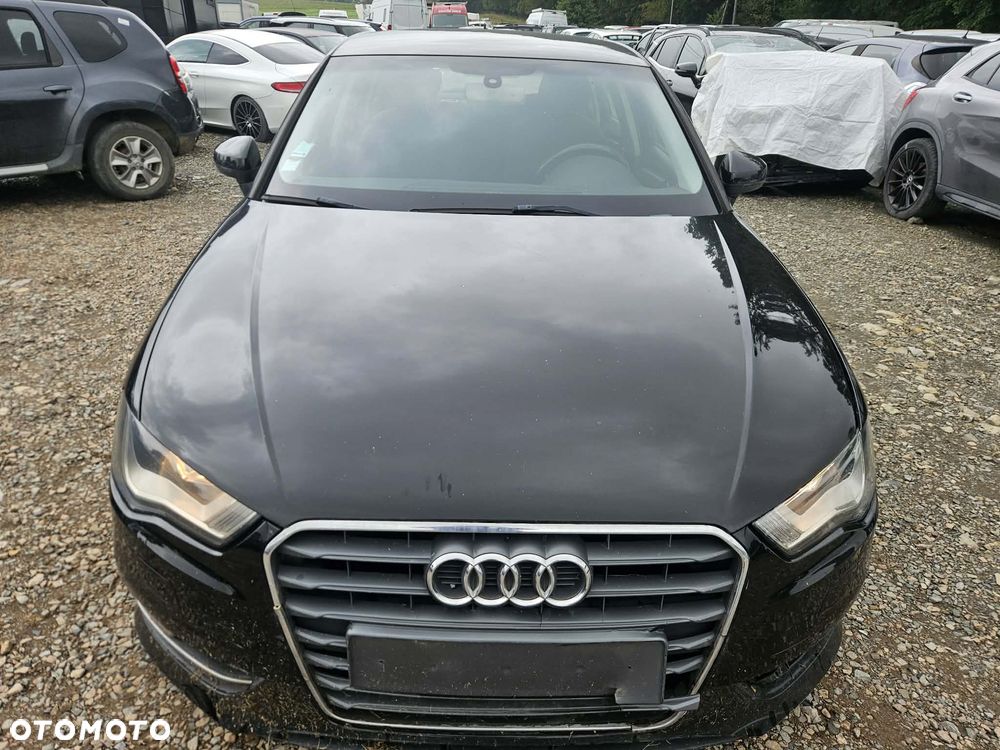 Audi A3 Sportback 1.6 TDI Ambition - 9