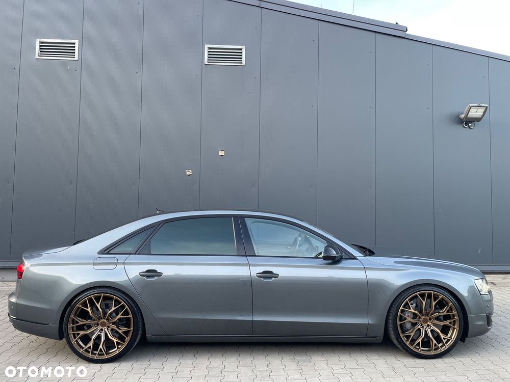 Audi A8 4.0 TFSI cylinder on demand quattro tiptronic Lang - 12