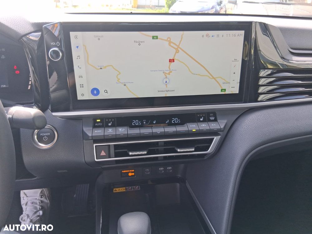 Toyota Camry - 10