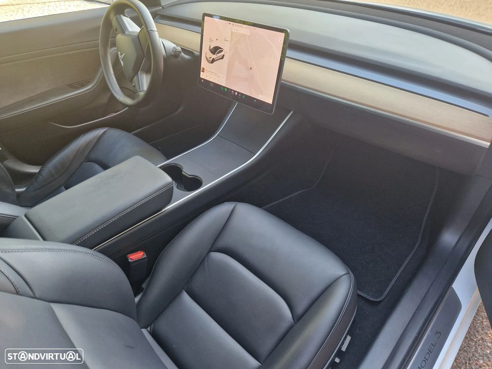 Tesla Model 3 Standard Range Plus RWD - 11